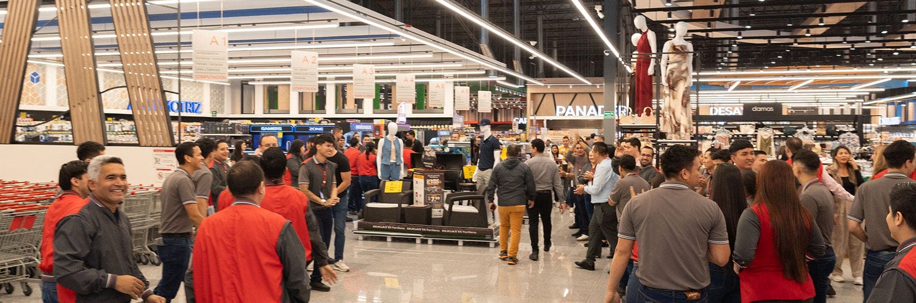 Megamaxi y Juguetón Abren Sus Puertas en Santo Domingo Este Viernes 31 de Octubre en Bombolí Shopping