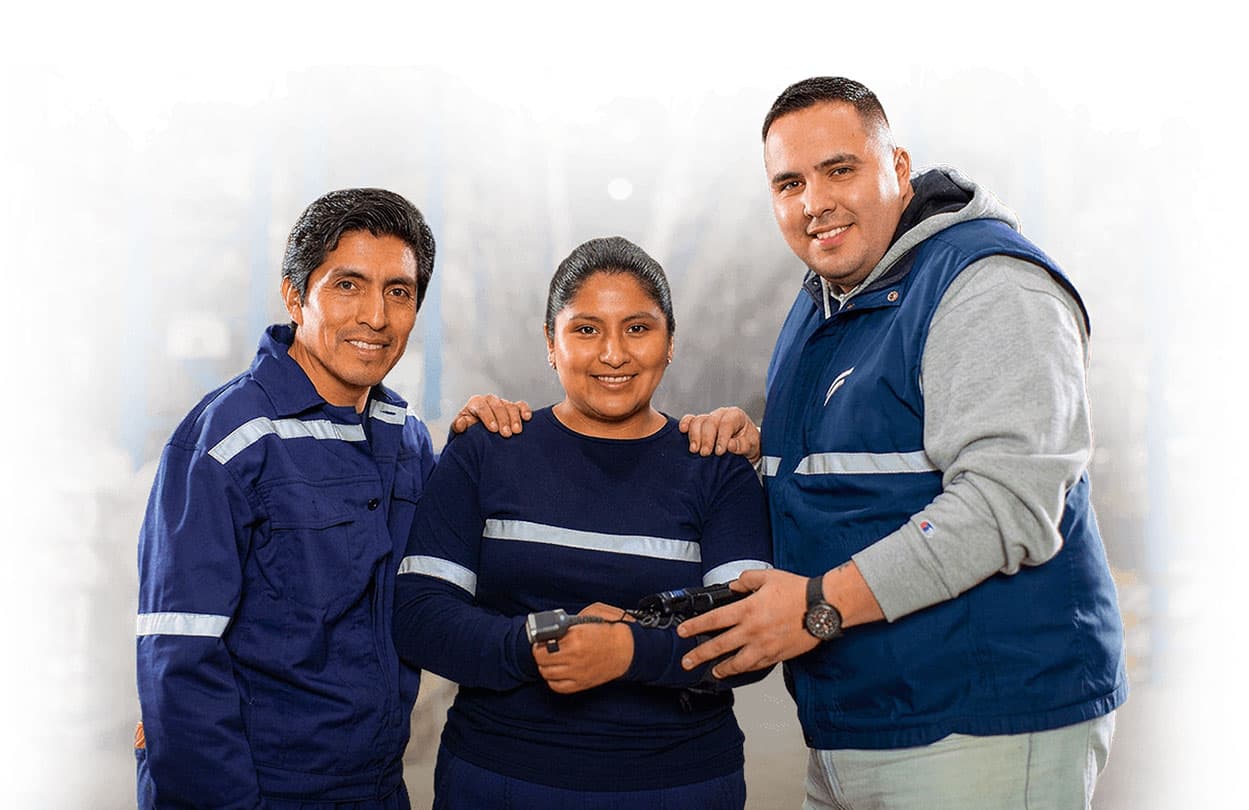 Equipo Corporación Favorita en acción